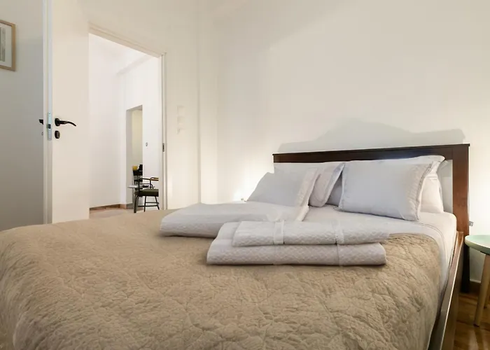 Koukaki Gem Chic Apt Near Acropolis